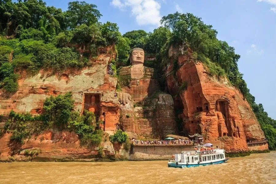 四川乐山附近城市,四川乐山是一座怎样的城市