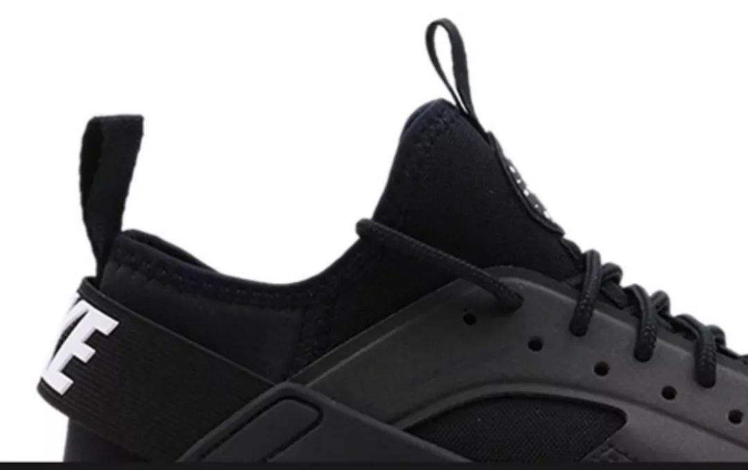 穿过很多的鞋子,穿过那么多鞋最爱的还是匡威