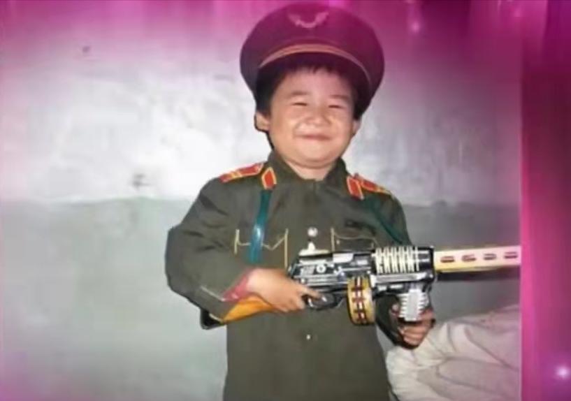 “肤浅”的大张伟，才是最清醒的那个人