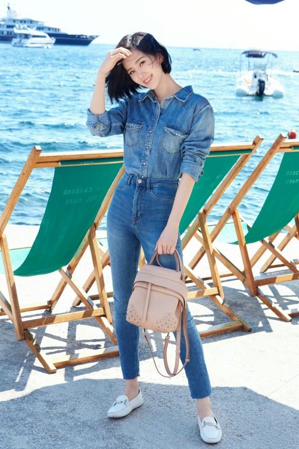 杜蕾斯收购美赞臣，网友编广告：不用我的套，十个月后就买我的奶