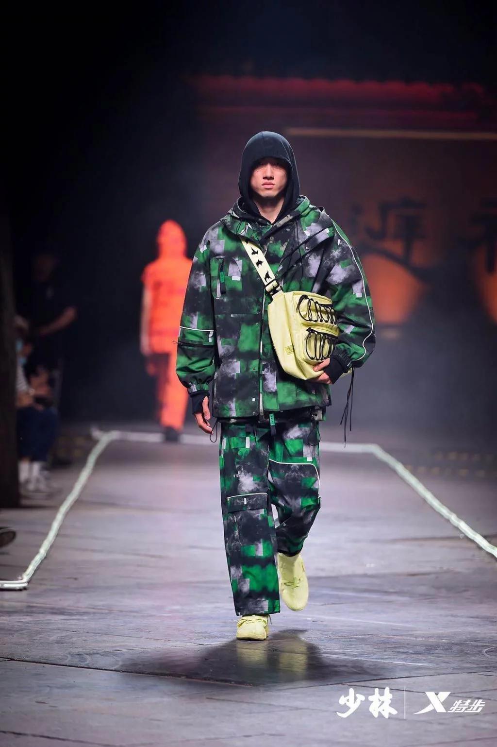 特步国潮系列 (特步国潮官方旗舰店)