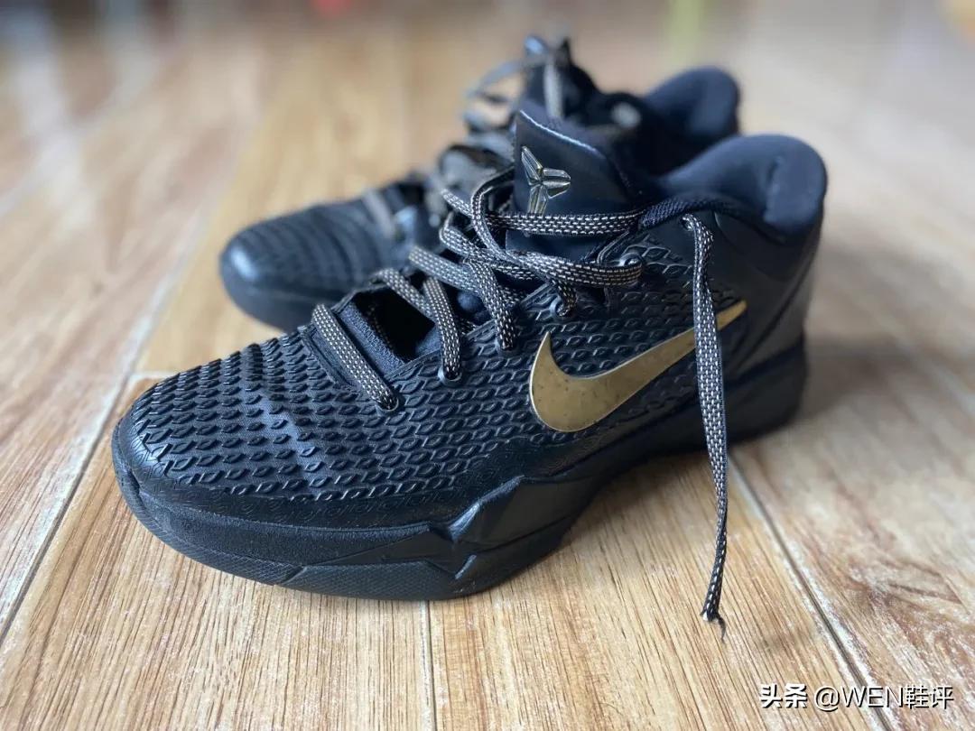 回顾科比上脚的10代战靴,生命的礼赞科比瓦妮莎