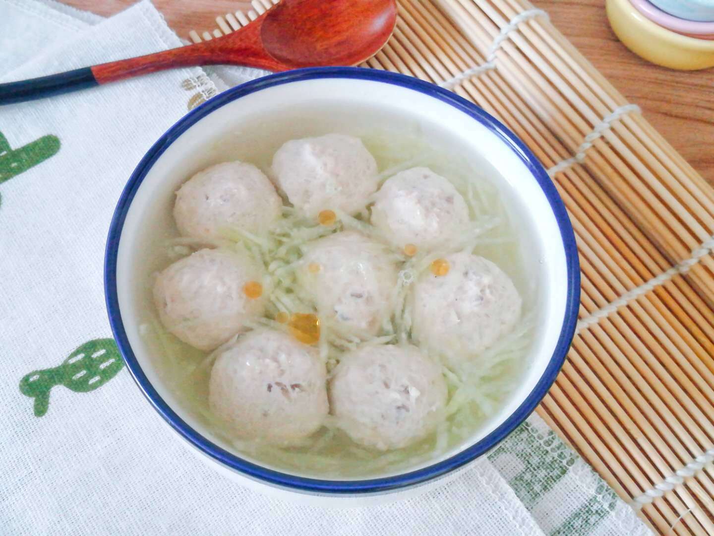 肉怎么给宝宝做好消化简单点的,宝宝吃肉还不长肉怎么办