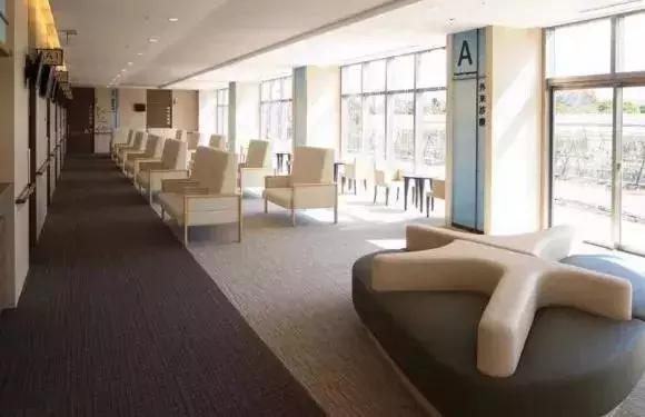 日本人在医院看病的真实感受,日本人为什么喜欢去大城市