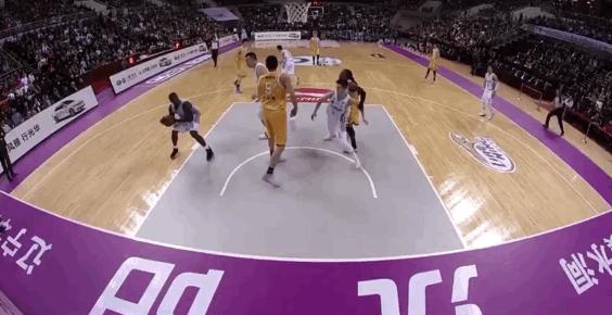 福特森肘击打徐杰朱芳雨,福特森和徐杰朱芳雨发言