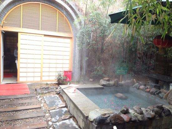 洛阳凤翔温泉人多吗,洛阳凤翔温泉冬季攻略