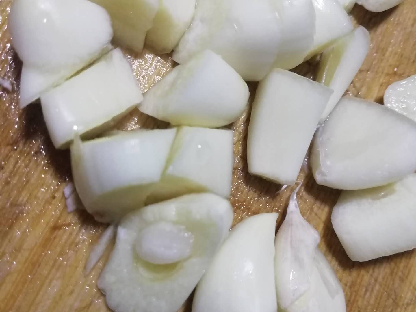 怎么做炸鸡腿不费油大鸡腿,如何炸鸡腿才能使鸡腿好吃