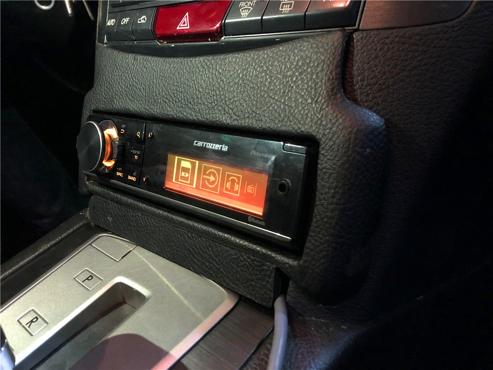 佛山车饰界专业汽车音响,佛山车饰界汽车影音工作室