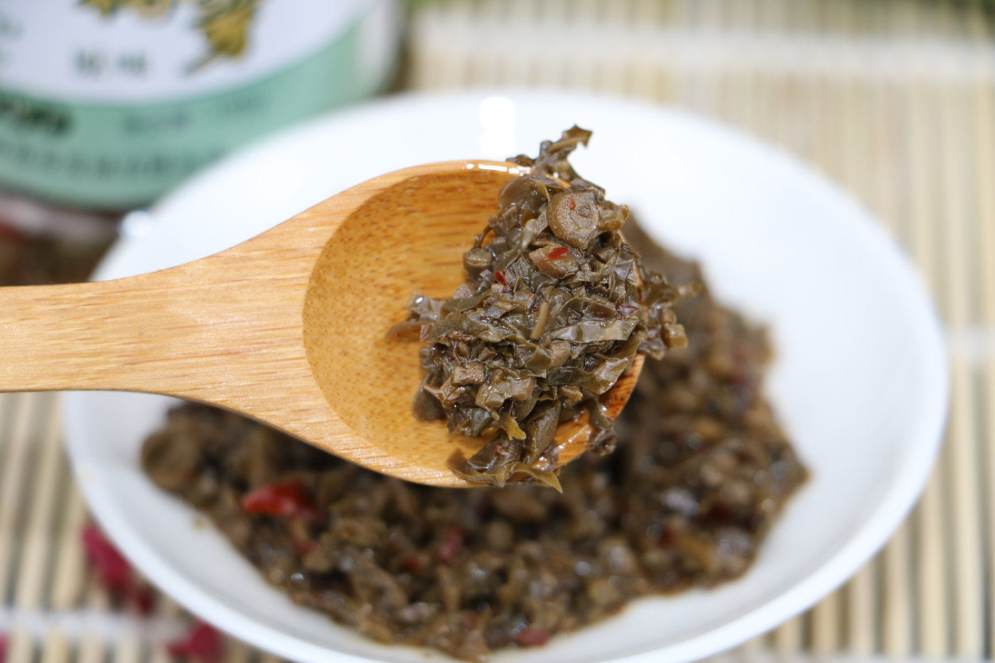 香椿辣椒酱夹馍拌饭,香椿辣椒酱卷烙馍