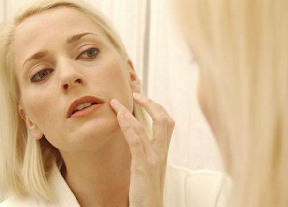 化妆后下午脸痒,化妆痒痒怎么办