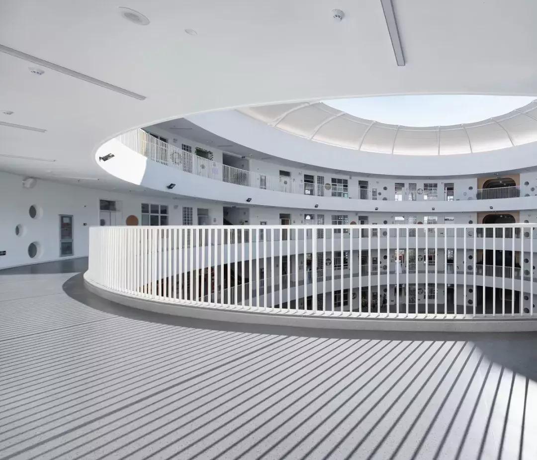 蒙自最有特色的幼儿园,最美棒棒糖幼儿园