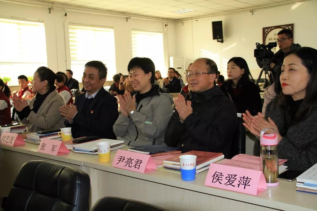 以家风相传，品国学之美——迎泽区新西小学