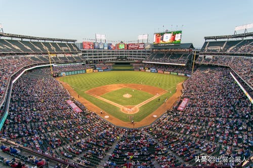 他说今年国庆去阿根廷，足球美女美景美不胜收_出展海外