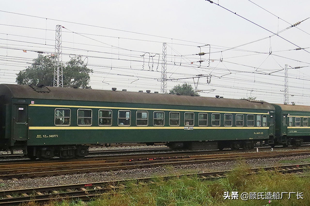 刹车*工罢**，无证小车狂奔绝路，回顾集通线09年道口撞车较大事故