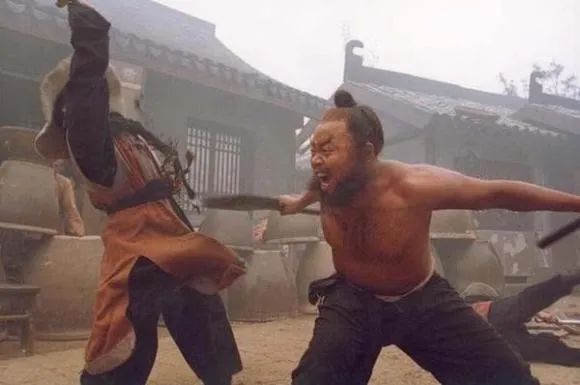 水浒传宋江为什么会接受招安,水浒传如何评价宋江招安