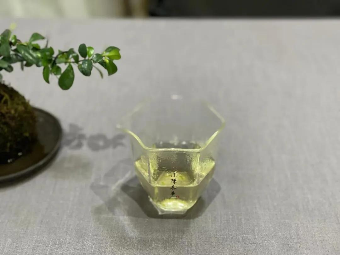 冲泡茶叶应该用什么杯子,冲泡绿茶最佳的茶具