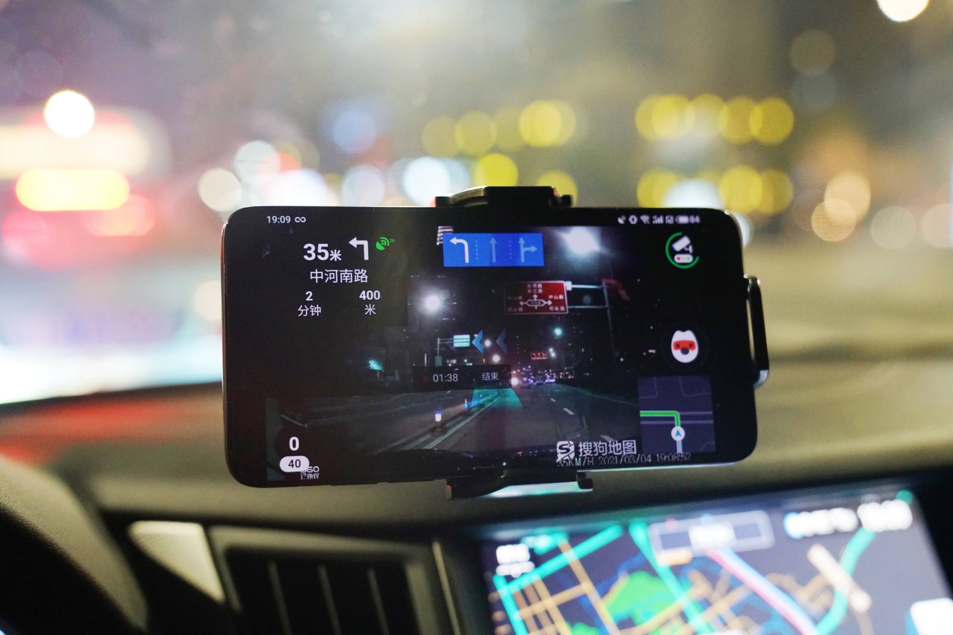 最清晰的高端4k双摄行车记录仪,4k行车记录仪拍摄视频