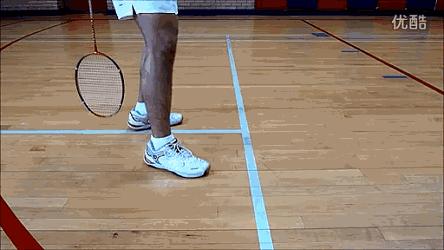 羽毛球步伐基础训练教案,八一队羽毛球教练陈伟华步伐练习