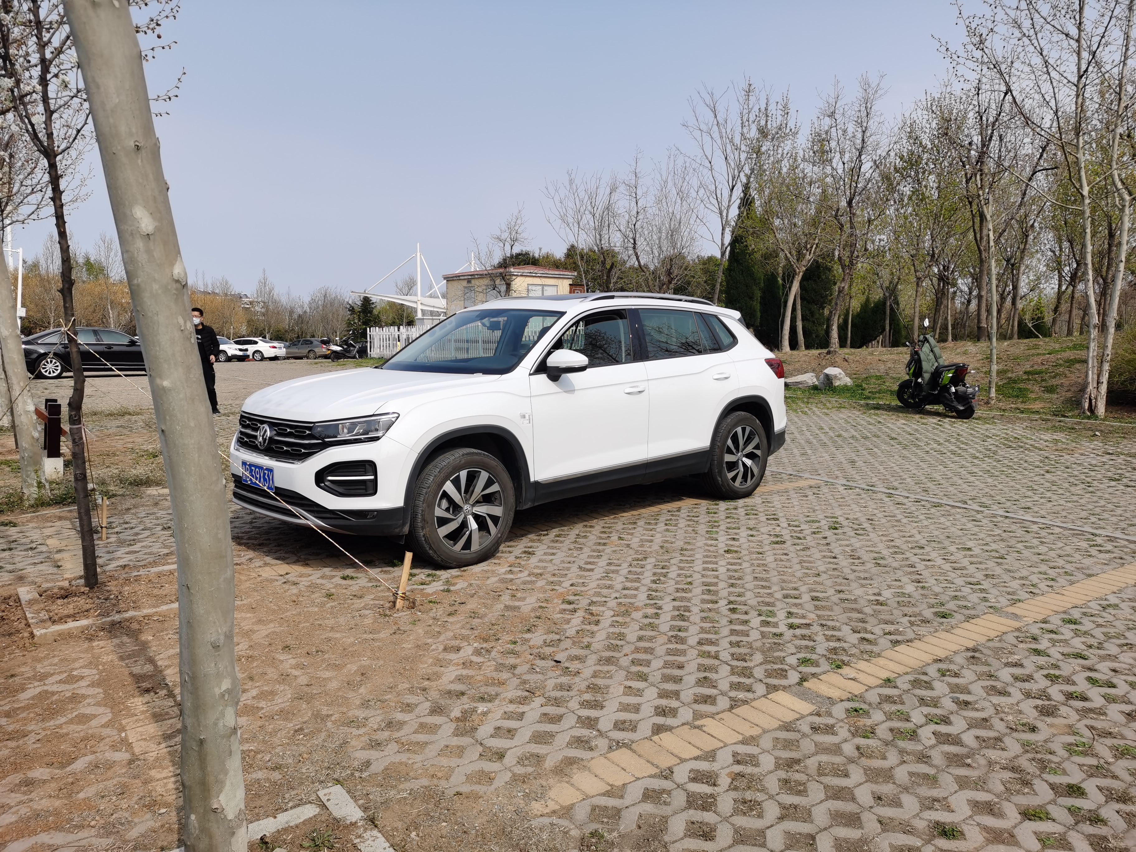 英雄归来最高礼遇抖音,英雄归来最高礼遇视频