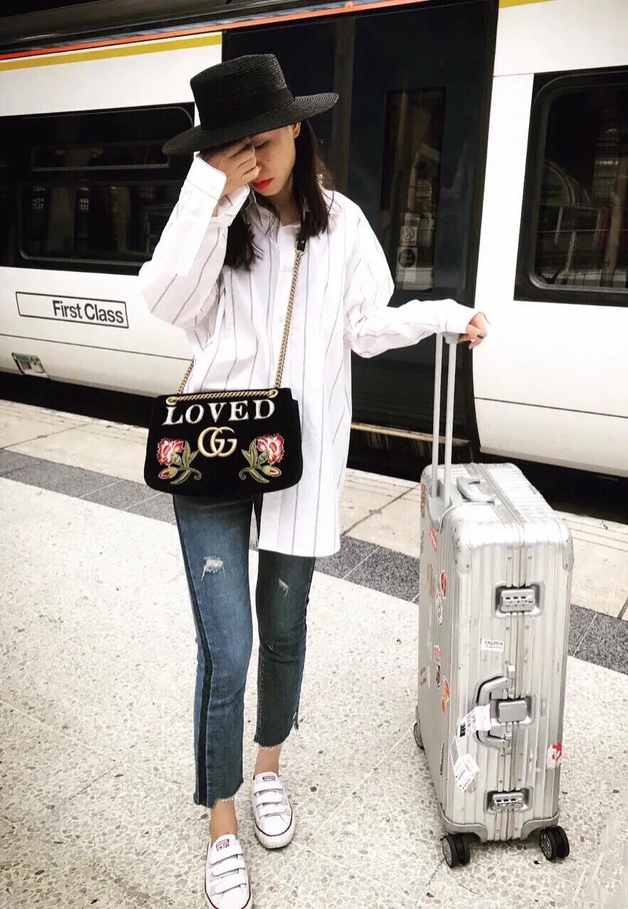 秋冬都适用的包包推荐,包包秋冬适合咖啡色还是卡其色