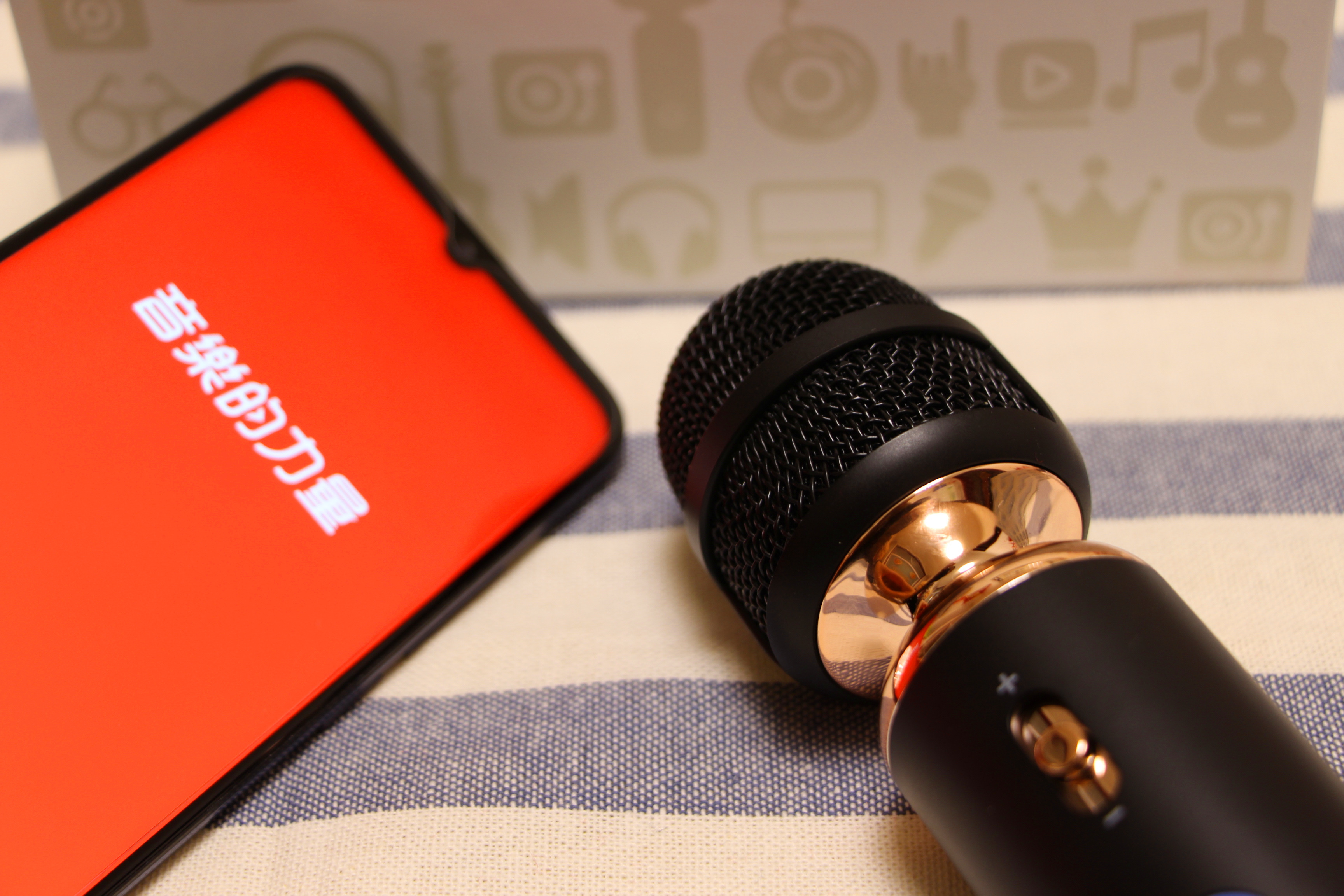 唱吧巴赫麦克风直播,唱吧巴赫麦克风粉色