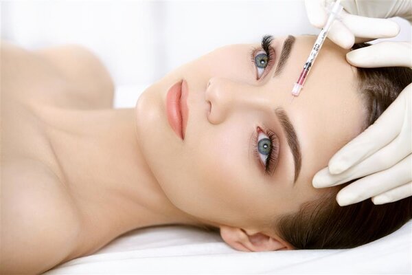 水光针的秘密这些美容针剂要当心,现在流行的水光针美容靠谱吗