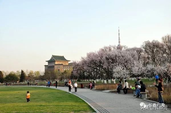 长春人民大街80年代和现在的变化,长春解放前的红旗街