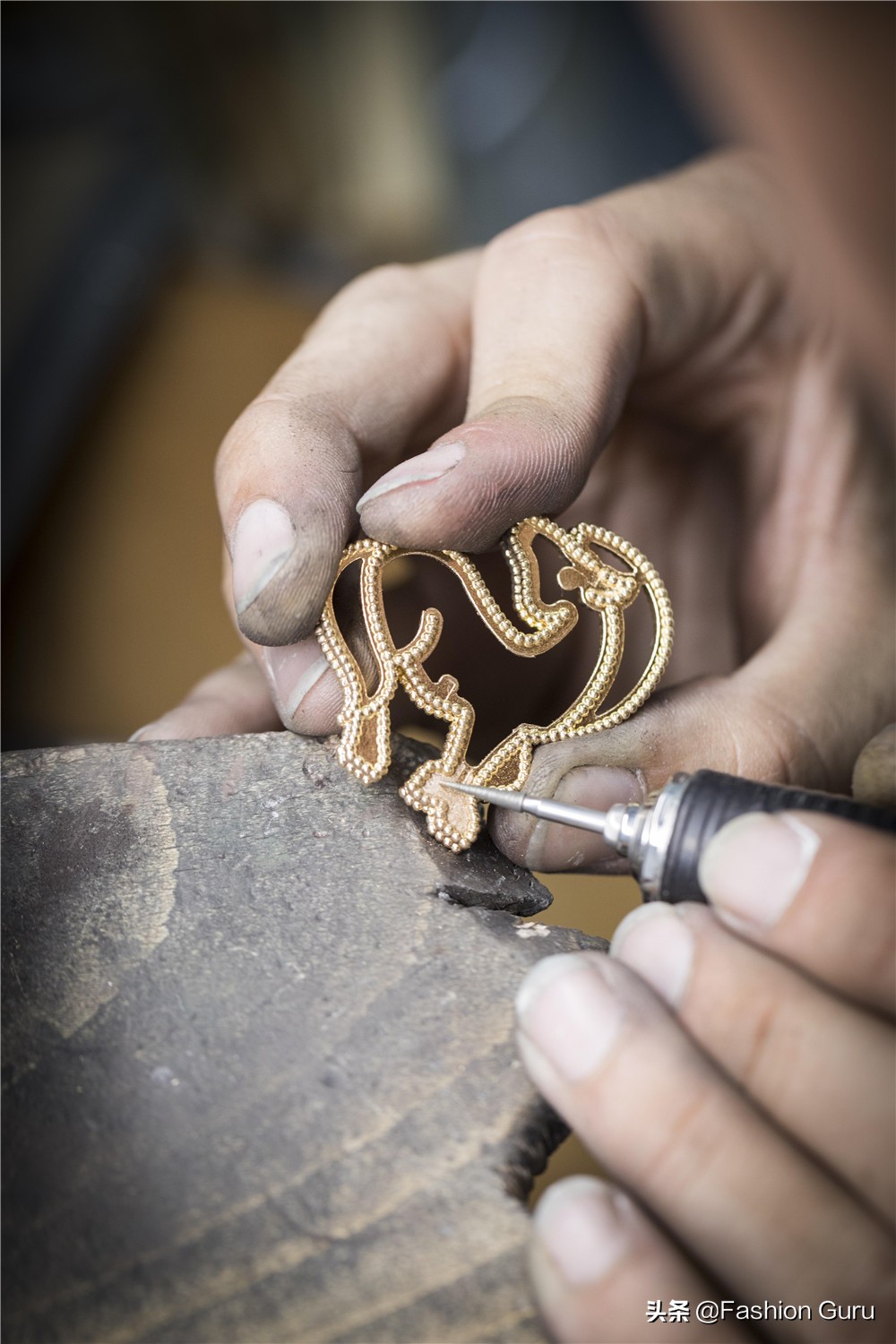 黑白相间梵克雅宝,梵克雅宝vancleefarpels限量版