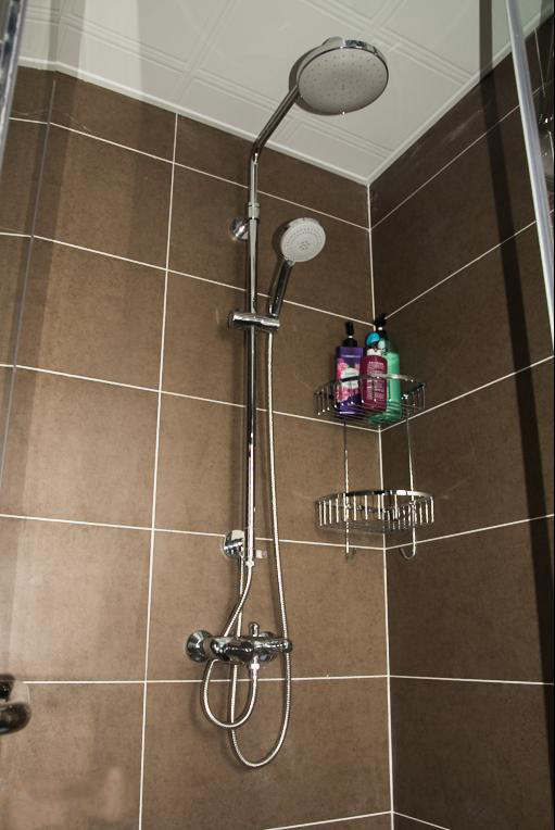 科研海归在摩玛城买了一室一厅，这样改造，小家变大家