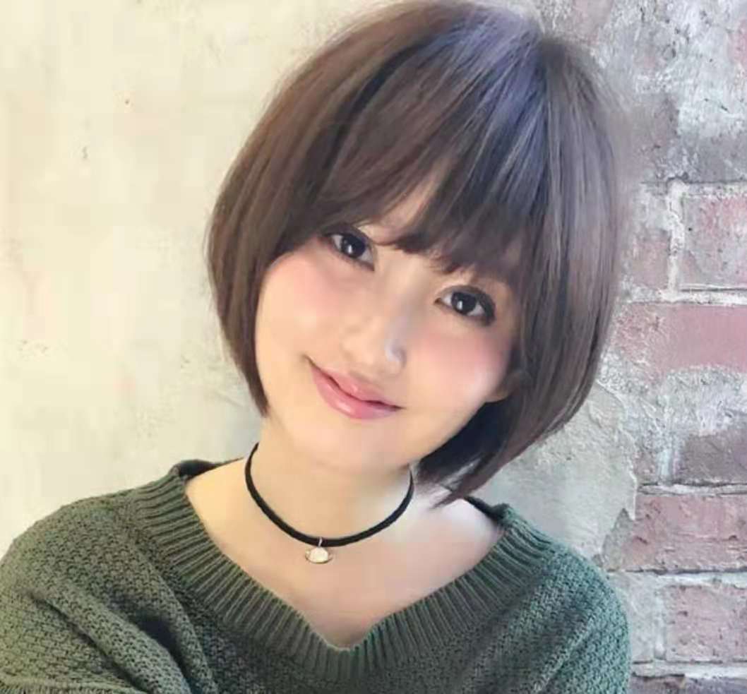 女士烫发羊毛卷满头烫丸子头扎法,羊毛卷烫发有刘海怎么扎