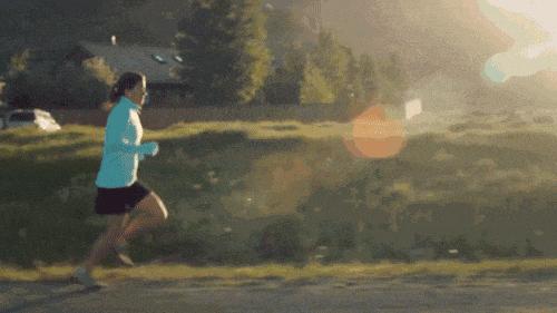 跳绳和跑步哪个会让小腿变粗,跑步一天后大腿和小腿都变粗了