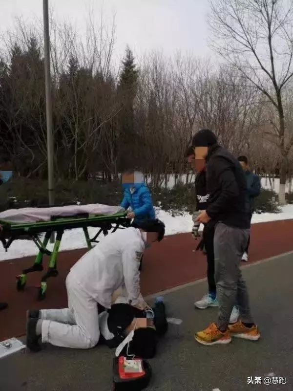 跑步突然猝死是怎么回事,运动员跑步猝死是什么原因