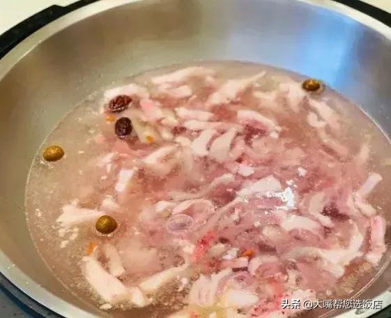 大连好吃的火锅都有什么啊,大连特色火锅菜品有哪些