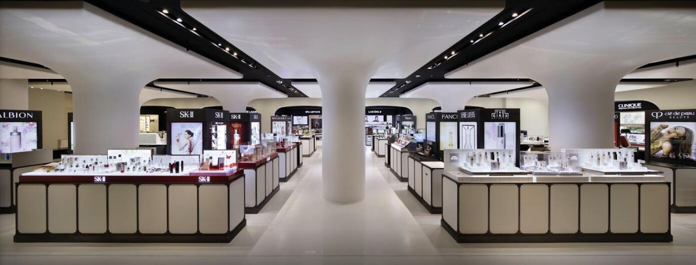 日本东京三大街区,日本东京三越免税店