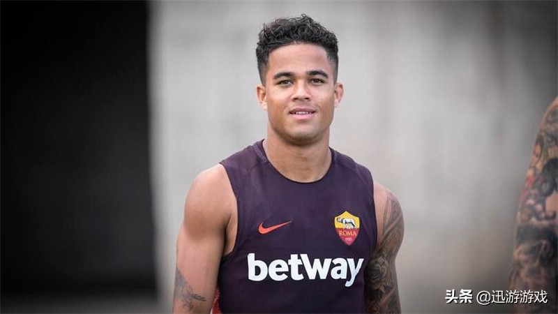 《实况足球》潜力巨星贾斯汀克鲁伊维特，罗马阵中非卖品！