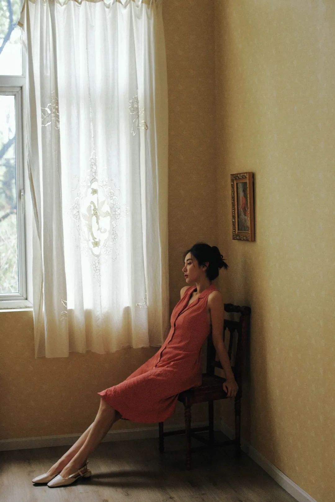 人气最高的女性写真,好看的女生写真推荐