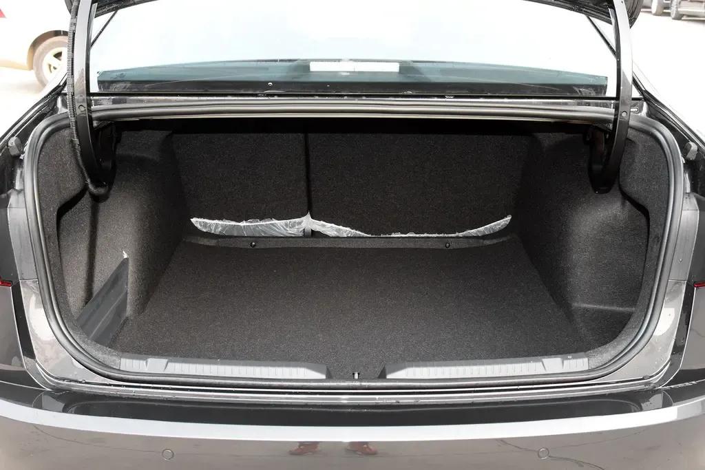 2023一汽大众宝来有几款配置,一汽大众2021宝来1.4t试驾