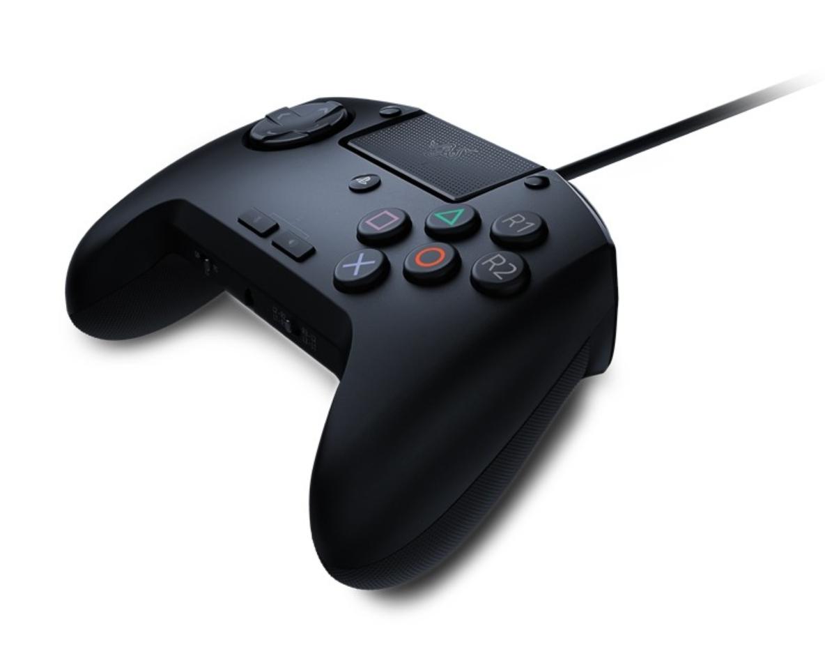 重拾热血,找回逝去的青春!一款合适的格斗手柄就能满足