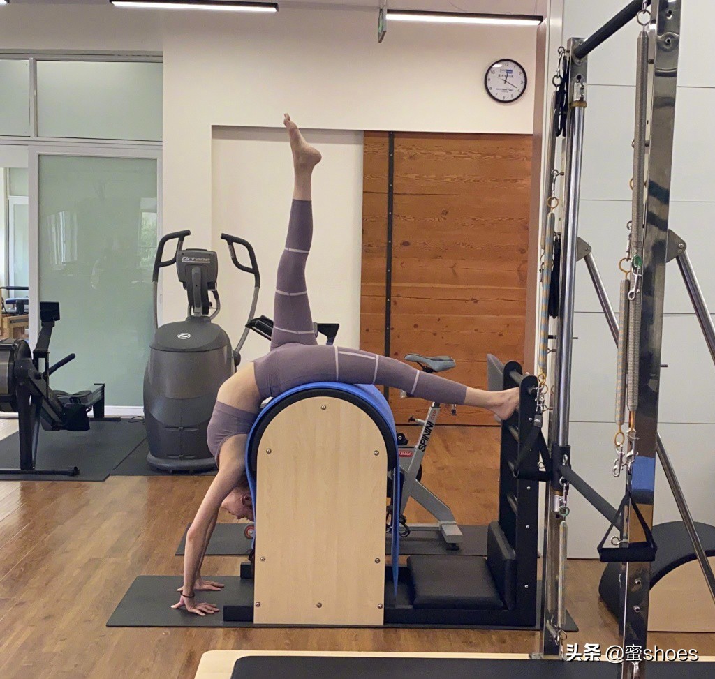 宋妍霏穿搭种草,宋妍霏抹茶绿