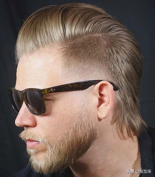 50岁鲻鱼头烫发发型,短发发型女2020流行发型鲻鱼头