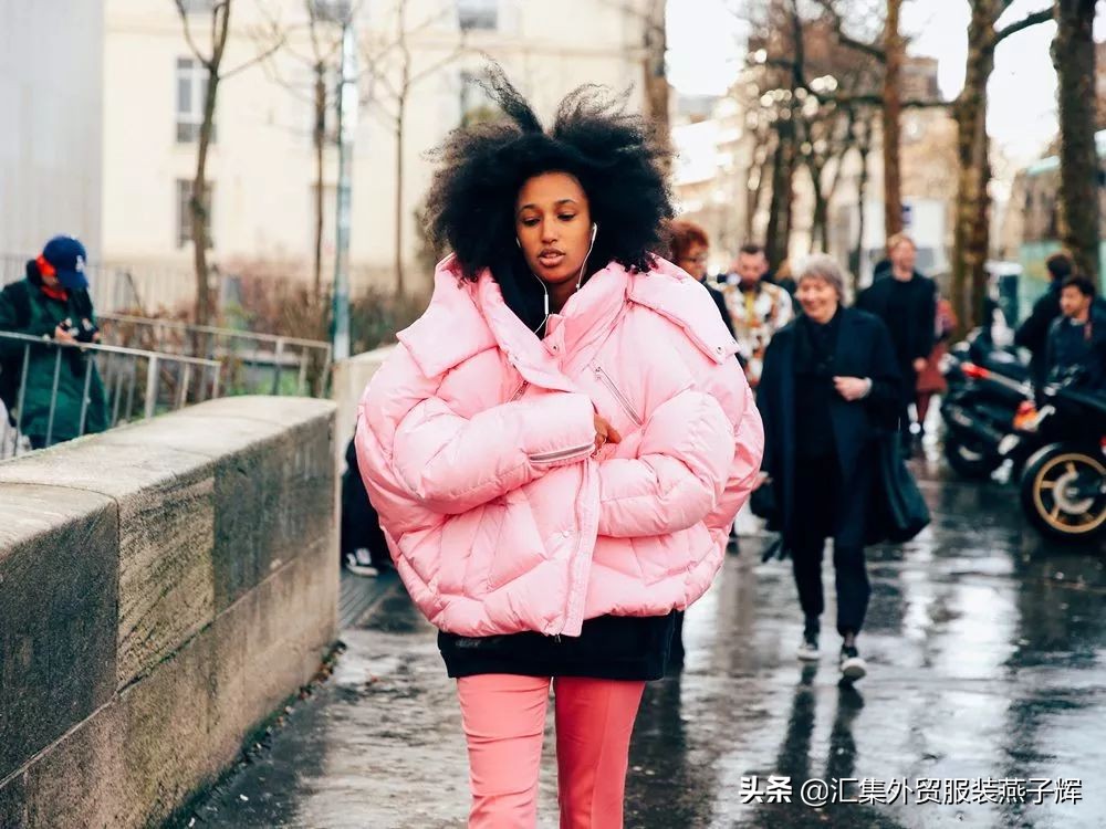 moncler羽绒服价格表2021男款,moncler羽绒服好在哪