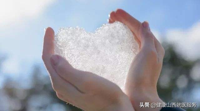 天冷了手脚冰凉怎么调理最好,天冷手脚冰凉吃什么中成药