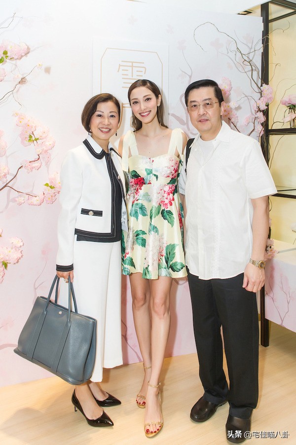 最会做生意的港姐,港姐经营珠宝生意