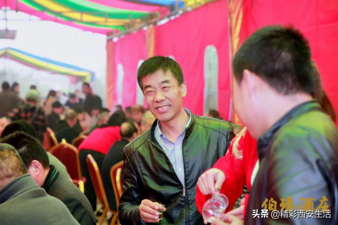 伯臻酒庄,伯臻酒庄自动售酒