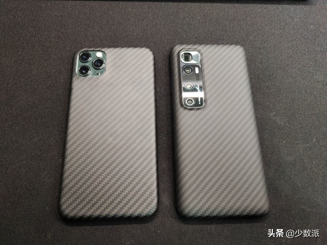 这也许是设备最多的桌面？我的「实用主义器材派」桌面分享