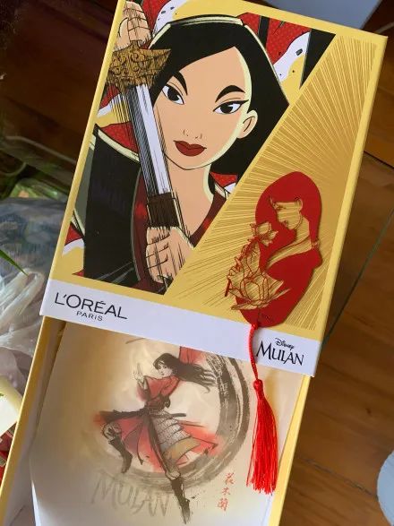 今年春天，全世界都在和花木兰联名！