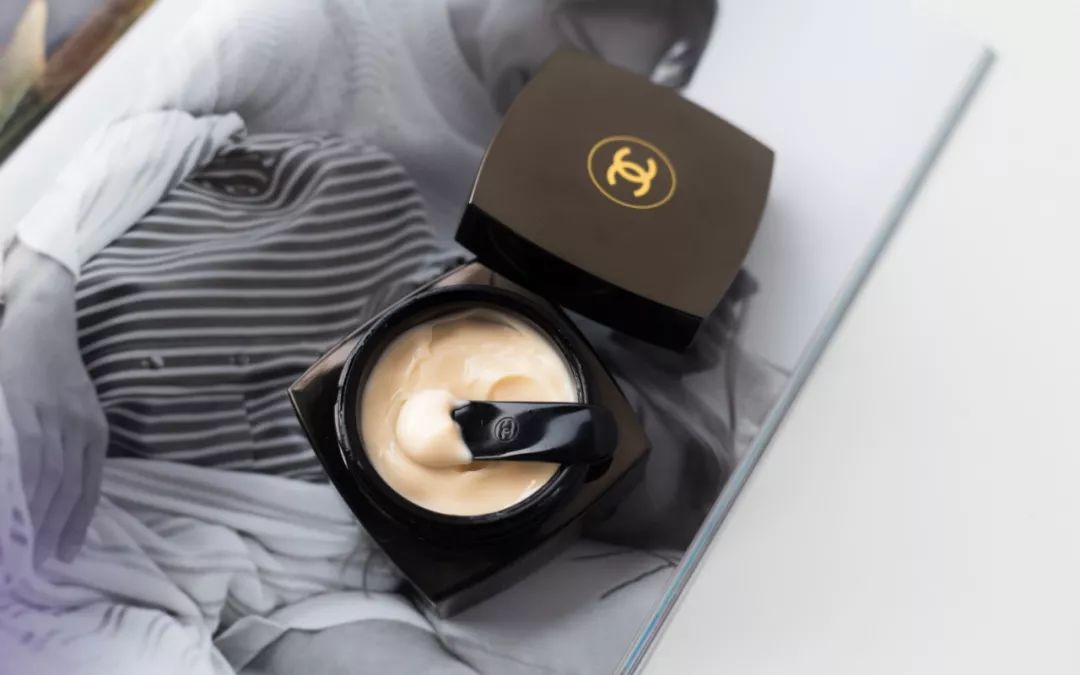 十大好用平价面霜50元,平价好用高保湿秋冬面霜测评