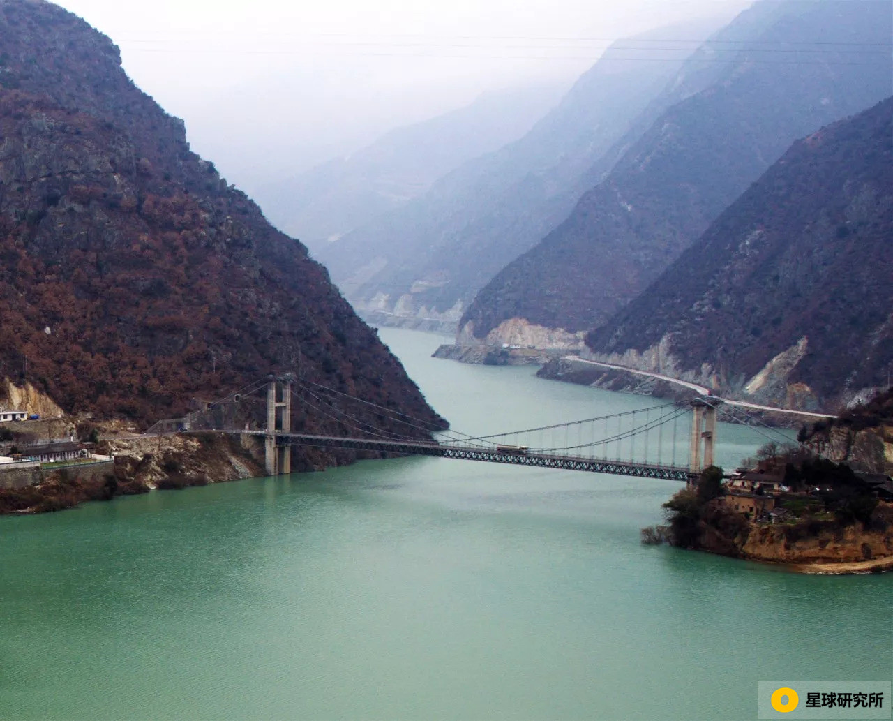 甘肃荒凉风景视频,甘肃荒凉的美景