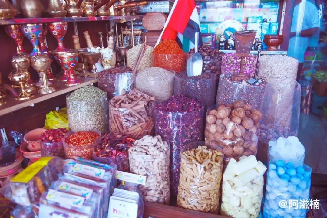 迪拜跳伞攻略图,迪拜高空跳伞攻略