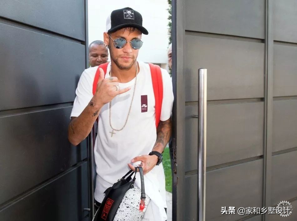 梅西c罗内马尔住处,梅西和c罗谁豪宅最好